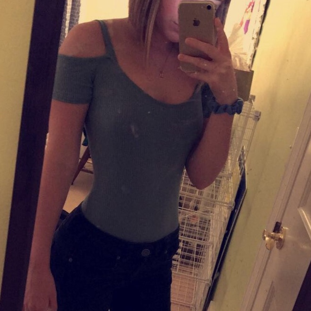 Cold Shoulder Body Suit